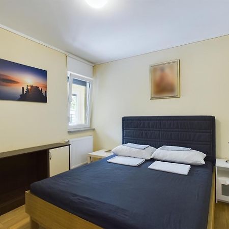 Villa Villa Laurana Esterno foto