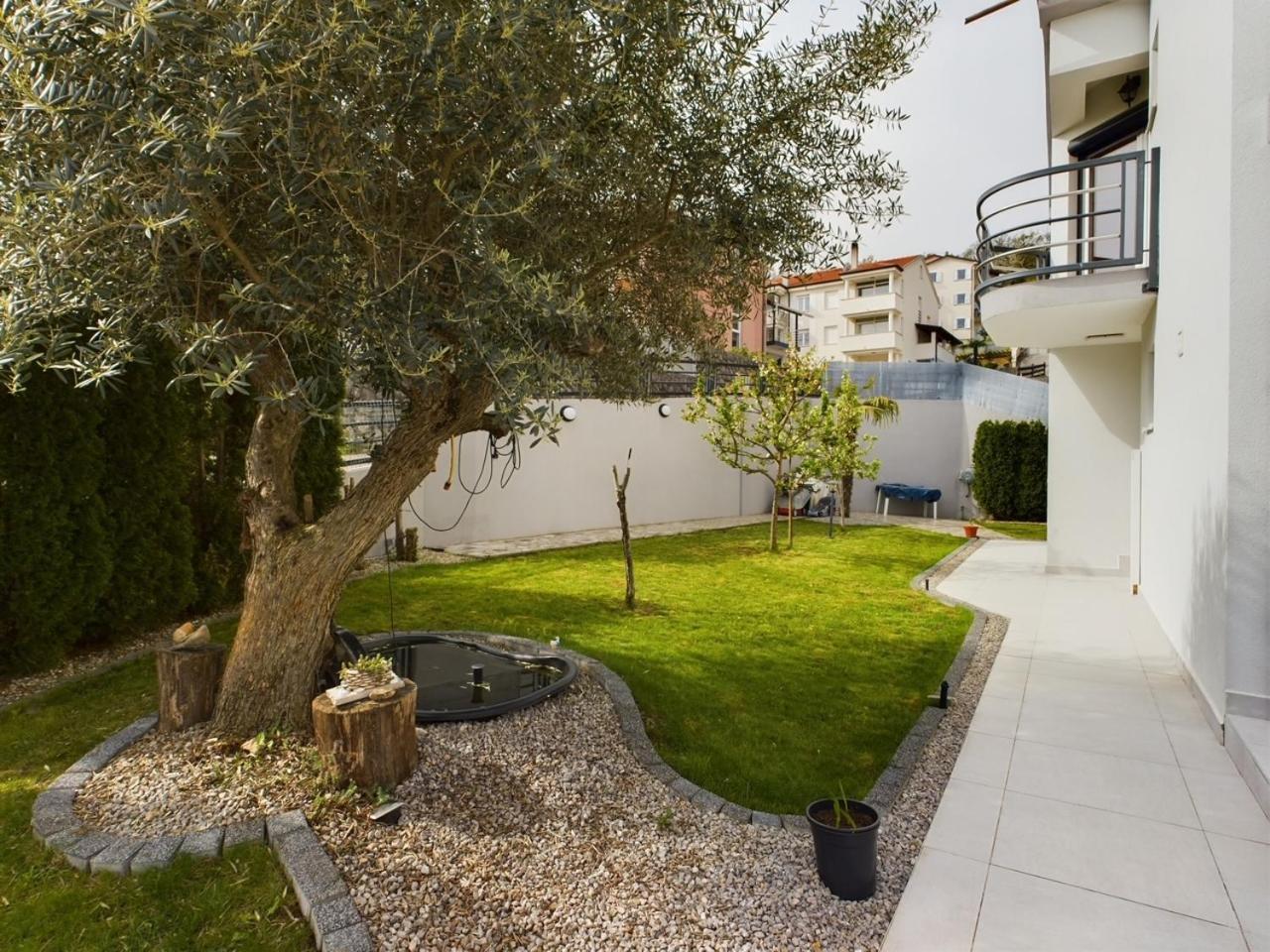 Villa Villa Laurana Esterno foto
